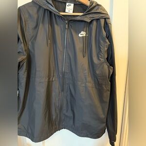 Nike Women’s Black Windbreaker